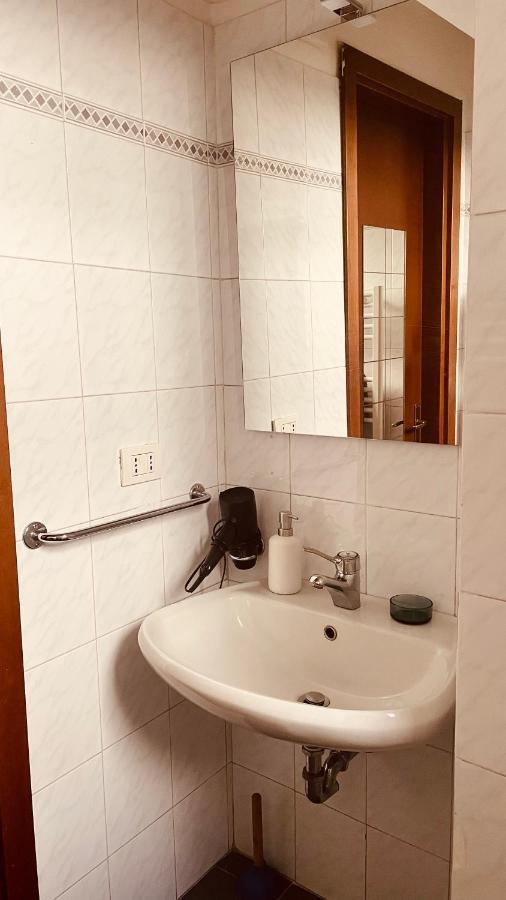 Laura'S Home Корнаредо Экстерьер фото
